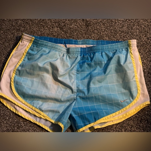 Nike Pants - Women's medium M Nike dri-fit shorts running lined blue yellow white